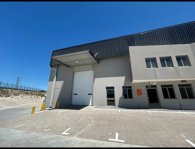 406M² WAREHOUSE TO LET IN SACKS CIRCLE INDUSTRIAL